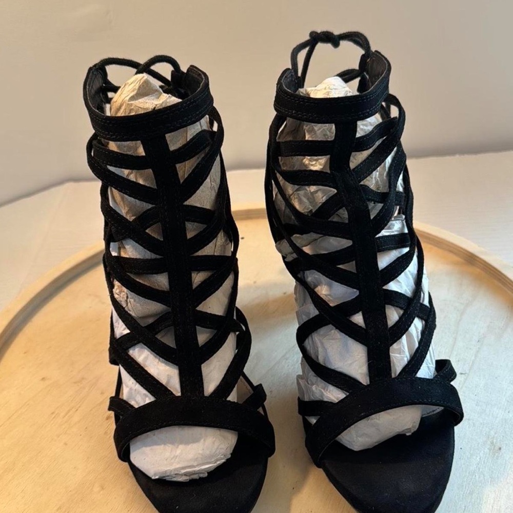 Jennifer Lopez Elegant Black Strappy cage heels Women's Sandals size 8.5 m 4 in